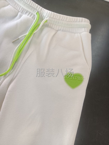 承接加工针织衫，圆领，卫衣卫裤，拉链套装-第2张图片