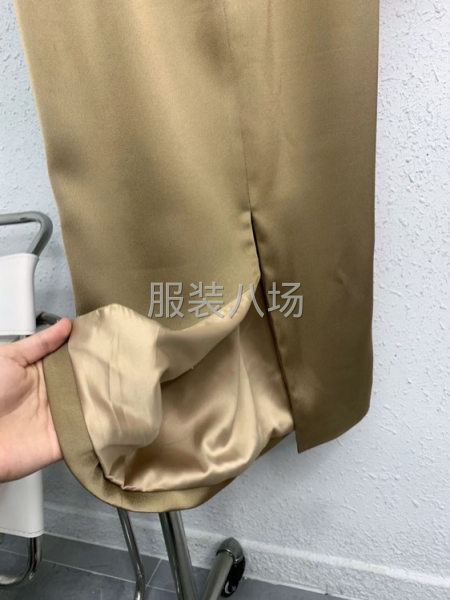 春新款法式蕾丝领拼接连衣裙-第4张图片