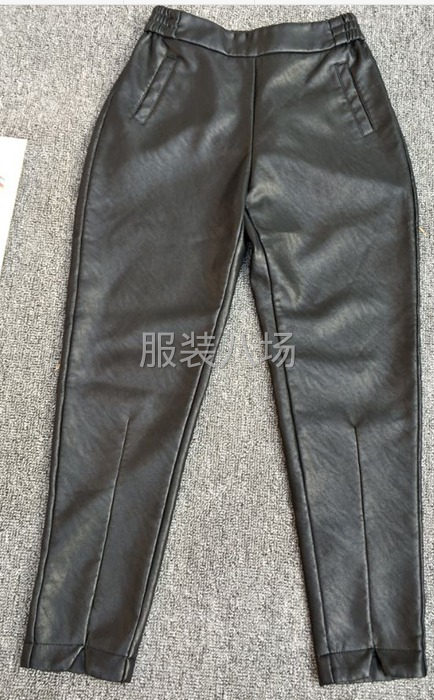 批发皮裤65件-第1张图片
