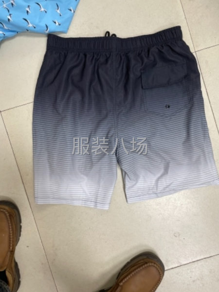 4千件裤子外发-第1张图片