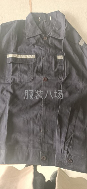常年做工作服-第1张图片