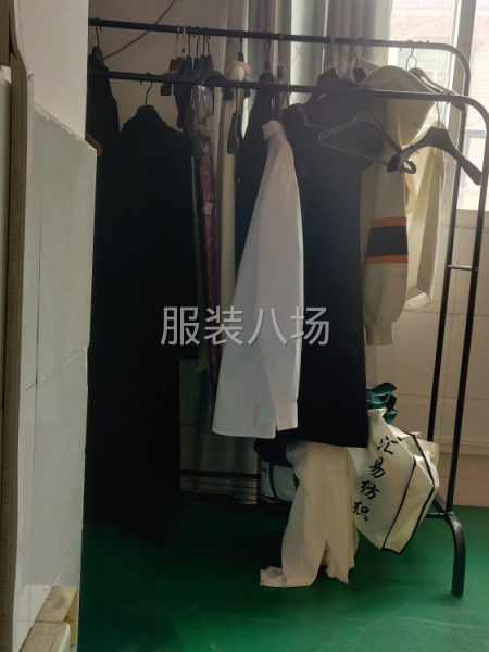 200件女装/连衣裙/衬衫外发-第1张图片