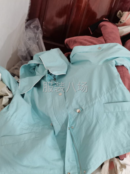 300件夹克风衣/连衣裙/棉衣外发-第4张图片