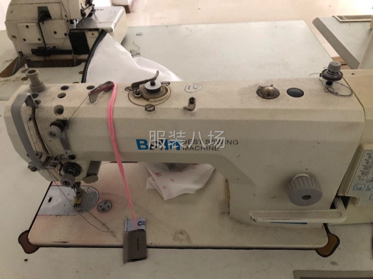服裝廠設(shè)備轉(zhuǎn)讓-第1張圖片