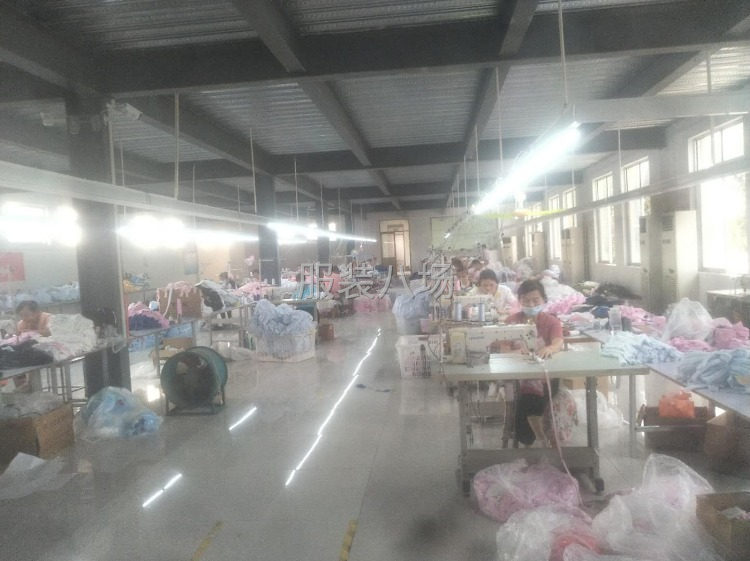 机器人员各30，位置好靠学校，城乡结合部有大量后继人员-第1张图片