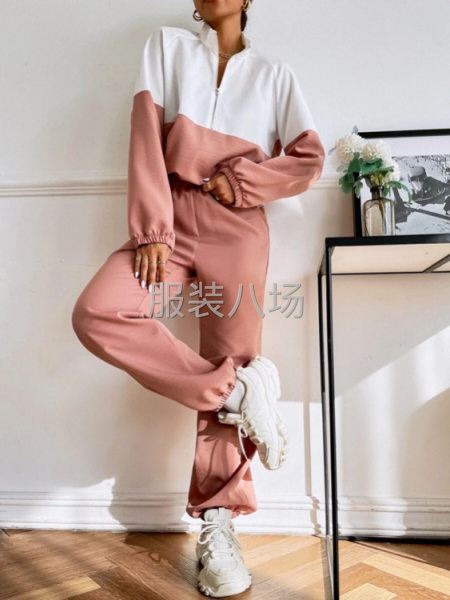 1200件女装外发-第1张图片