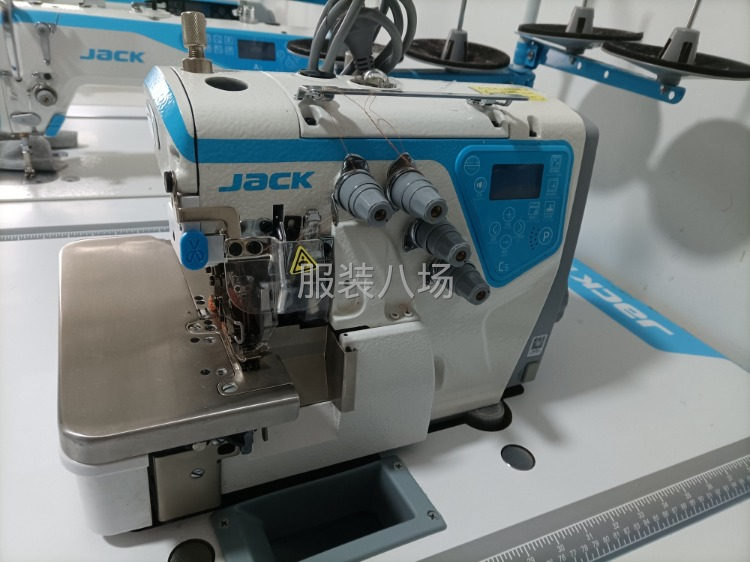 二手转让包缝机3台