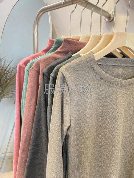 批发针织衫1万件-第2张图片