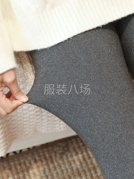 批发针织衫1万件-第3张图片