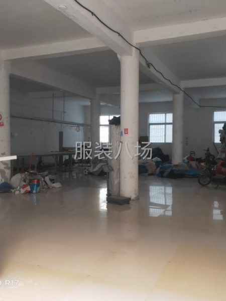 起早贪黑服装人，埋头苦干出精品-第5张图片