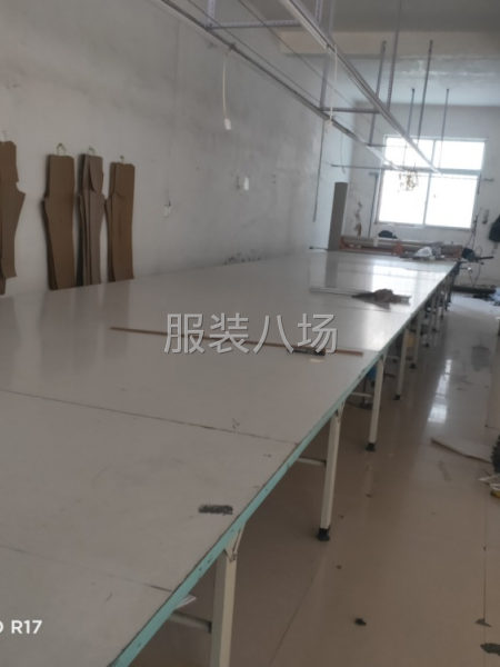 起早贪黑服装人，埋头苦干出精品-第1张图片