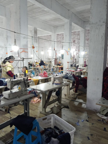 诚聘：车间师傅2名板师1名电商运营总监1名淘宝拼多多抖音多名-第2张图片