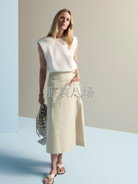 上海服裝批發，廠家直供品牌代加工余單批發-第1張圖片