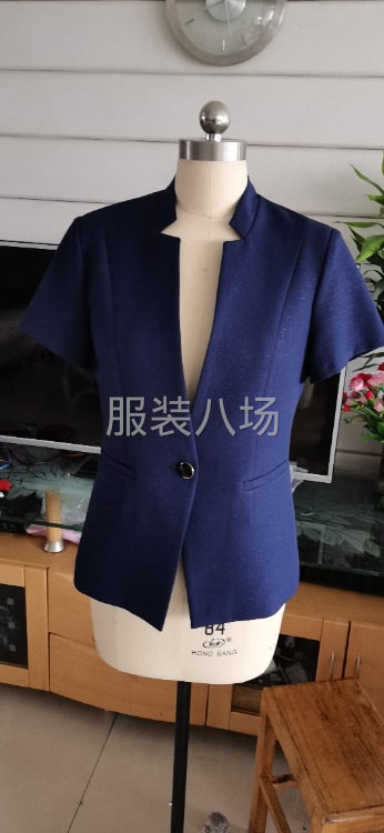 承接精品男女服装加工-第1张图片