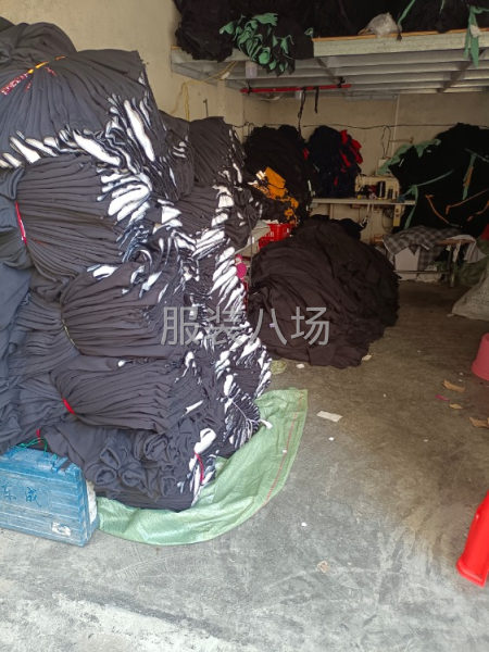 承接各种针织裤，沙滩裤，拉链毛绒外套套装裁片加工。-第3张图片