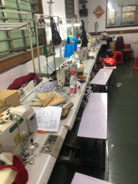 小加工厂承接各类女时装，外套，网店和订单期货都可以-第1张图片