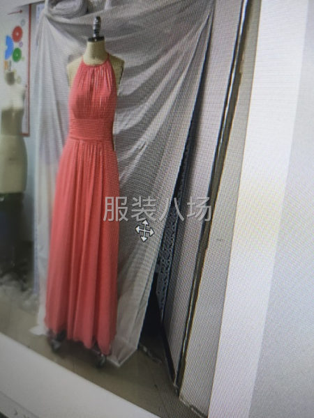 6千件婚纱礼服外发-第2张图片