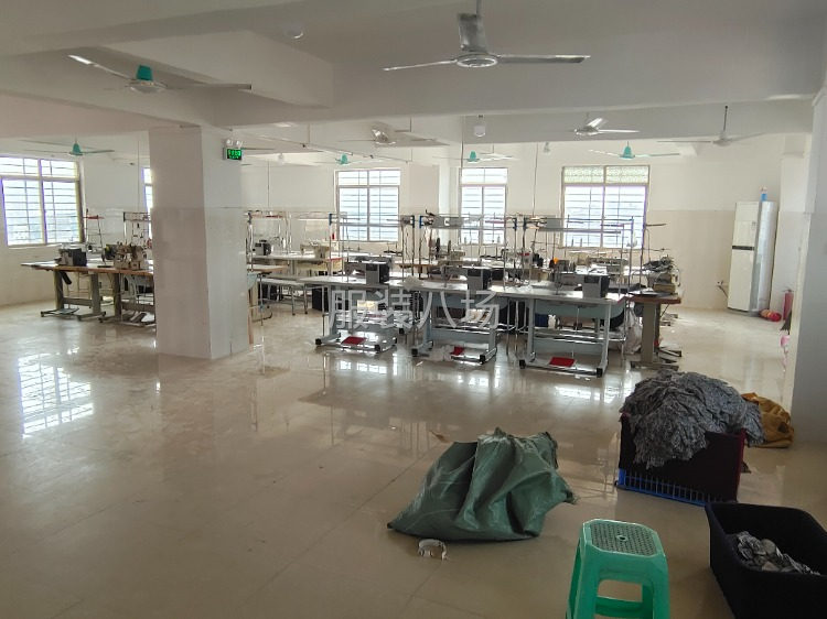 我们承接服装加工也可以包工包料联系电话-第9张图片