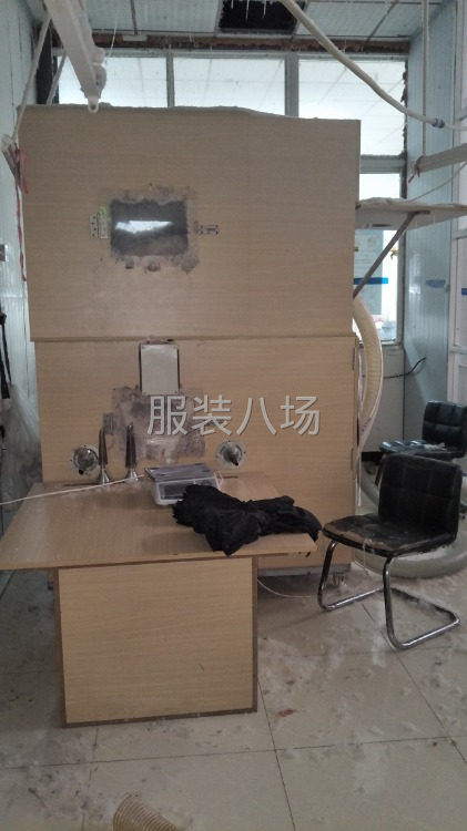 羽绒服开始了现招充绒工数名想换工作找工作的请加入我们吧！-第1张图片