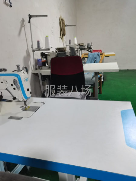 早上8.30下午5.30  做窗帘  熟手优先 月休两天-第1张图片