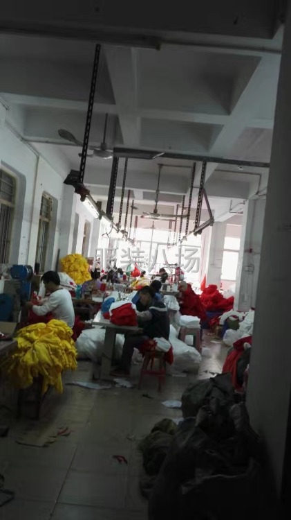 中山市环亚制衣厂承接针织精品加工订单，寻找客户-第1张图片