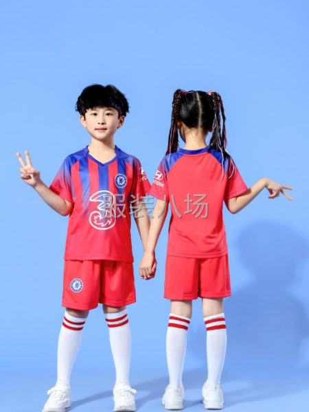 专业生产足球服篮球服-第3张图片
