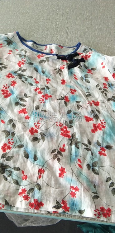 希望服装界的人员们需要工作联系我，做样衣的一名，熟练车工数名-第2张图片
