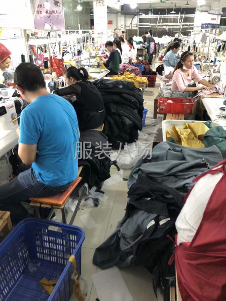 广州布料市场，任何配料齐全。承接各种定制单，网红款，完美复版-第1张图片