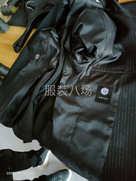 本人二十年服装经验，专业生产西服，也可以生产衬衫，连衣裙-第2张图片