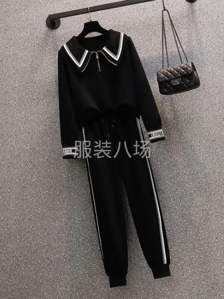 誠聘：
本廠自有網批服裝工廠，貨源簡單充足，工價中高-第1張圖片