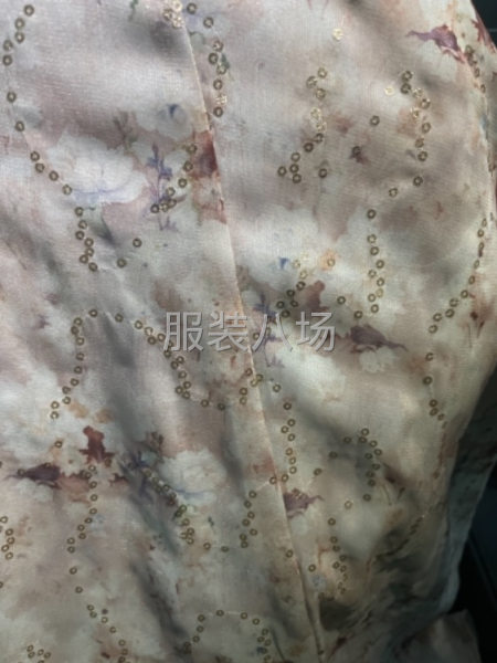 500件女装/连衣裙外发-第1张图片