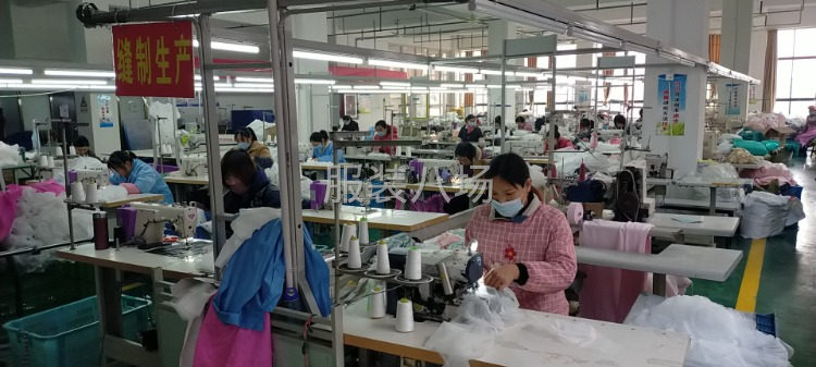 车位四十多，寻求长期合作外贸公可或网单，针织梭织都可以-第1张图片