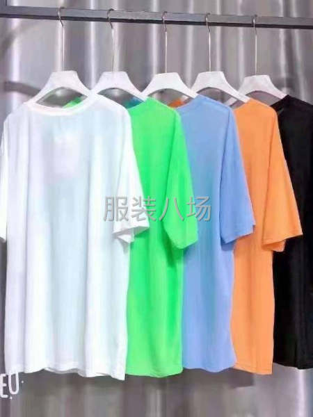 批发T恤30万件-第4张图片