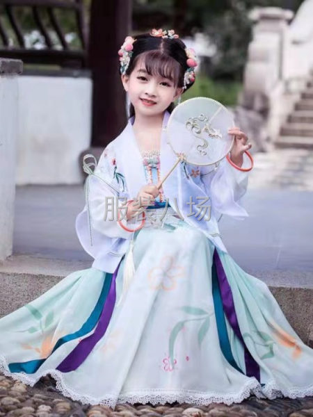 加工服装，按时交货-第6张图片