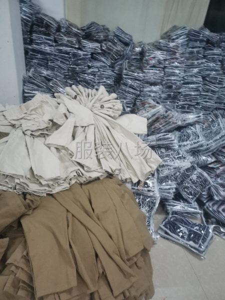 承接来料加工，专业裤子，衣服，一条龙服务-第3张图片