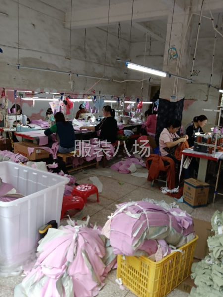 珈榕服饰，寻找货源-第4张图片