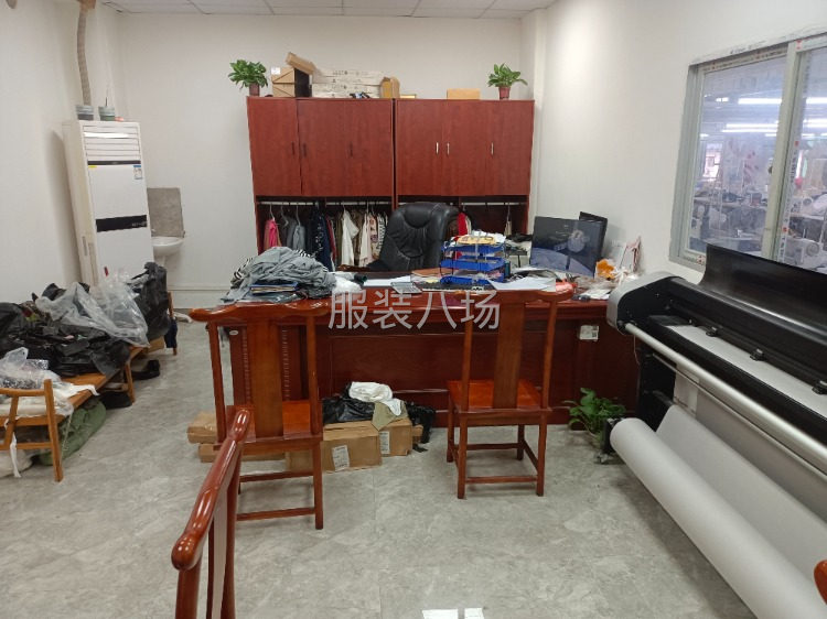 深圳市金来宝服装厂-第2张图片