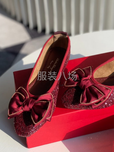 批发蛋卷鞋1万件-第8张图片
