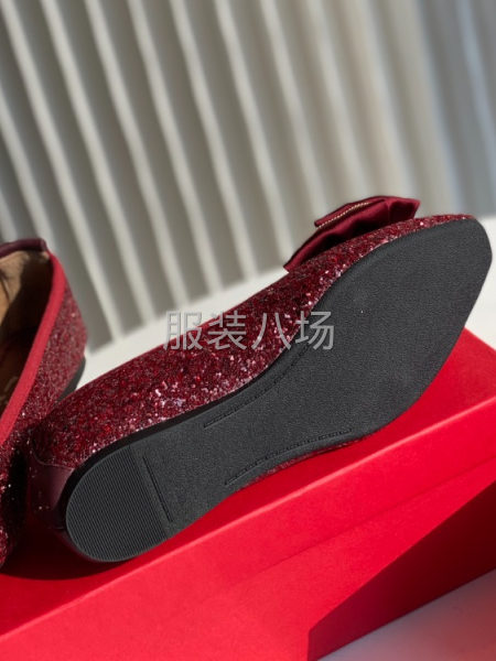 批发蛋卷鞋1万件-第7张图片