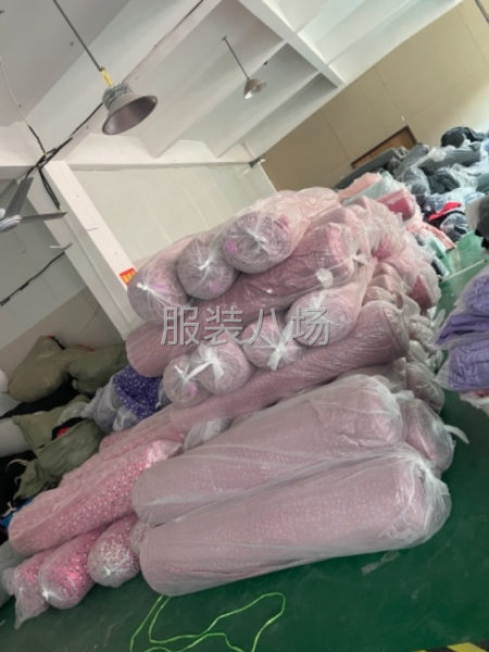 承接各类针织短袖，卫衣，运动服，睡衣，所有针织类，都可以加工-第2张图片