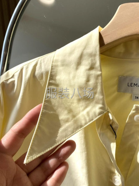 批发新款衬衫1万件-第4张图片