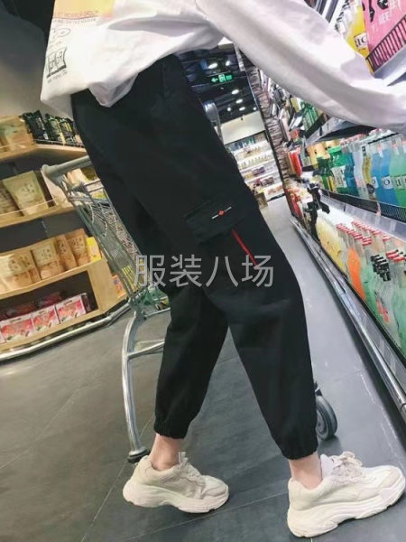 批发休闲裤1.1万件-第1张图片