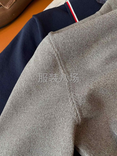 批发v领连衣裙1万件-第6张图片