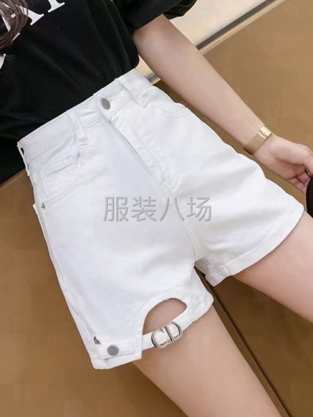 批发牛仔裤2.3万件-第2张图片