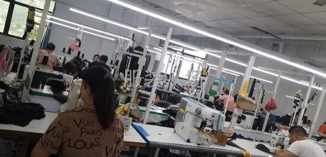 常年皮衣加工，梭织加工，-第1张图片