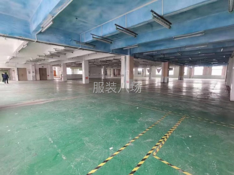 服装集中地-第2张图片