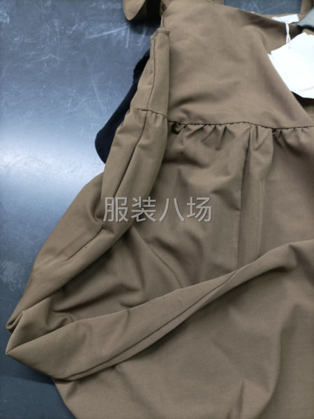 招两名整件车位做连体裤-第3张图片