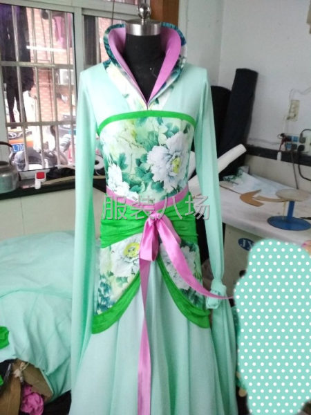 承接，专业高定旗袍，汉服，戏服，古装，时装，国际品牌精品高仿-第5张图片