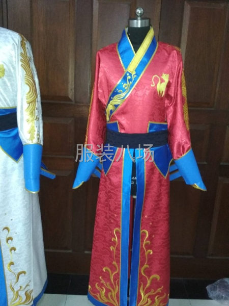 承接，专业高定旗袍，汉服，戏服，古装，时装，国际品牌精品高仿-第6张图片