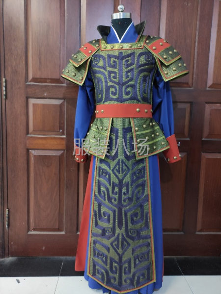 承接，专业高定旗袍，汉服，戏服，古装，时装，国际品牌精品高仿-第2张图片